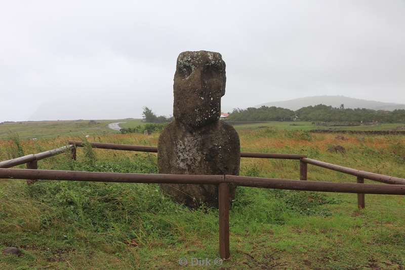 paaseiland moai beelden akahanga