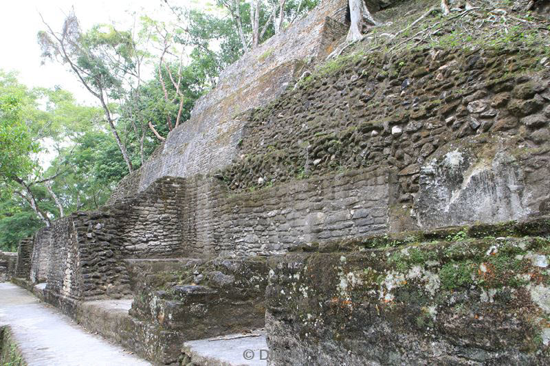 belize cahal pech san ignacio