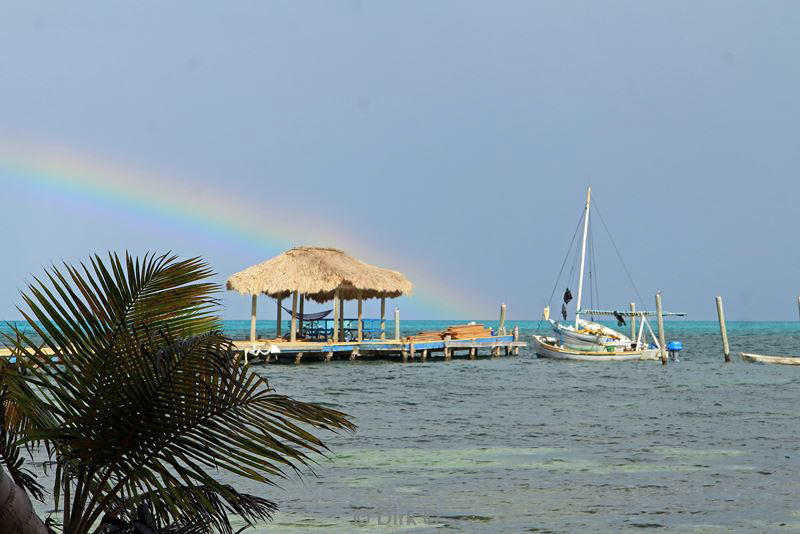 belize long caye lighthouse reef caribbean sea