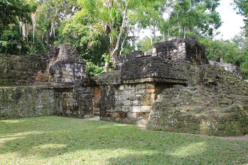 tikal guatemala flores