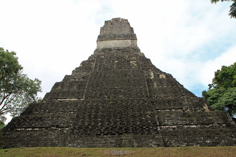 tikal guatemala flores