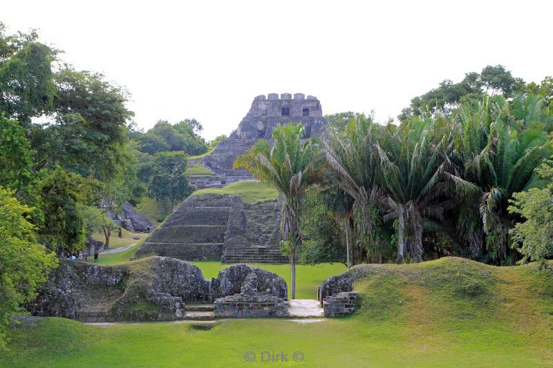 belize xunantunich san ignacio