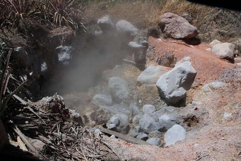 Costa Rica geyser nature reserve Rincon de la Vieja