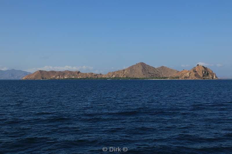 islands flores komodo