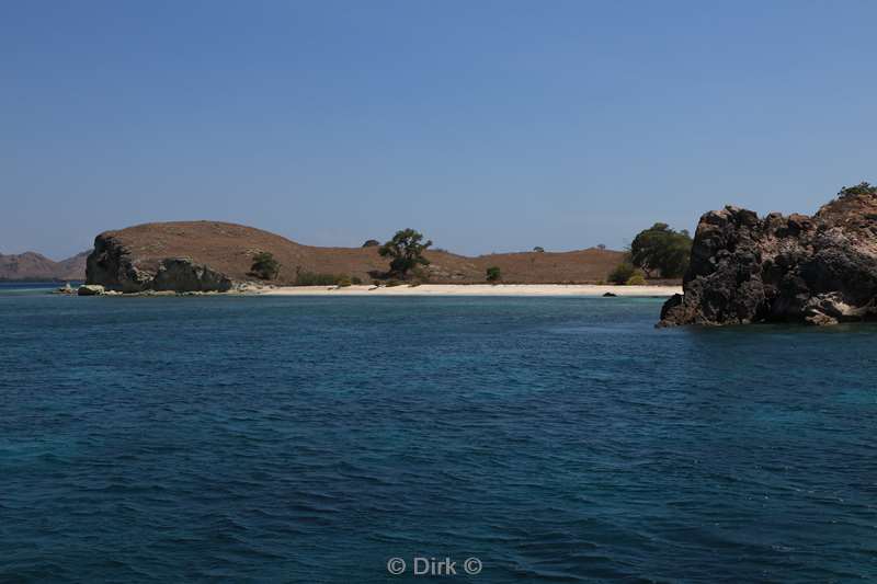 islands flores komodo