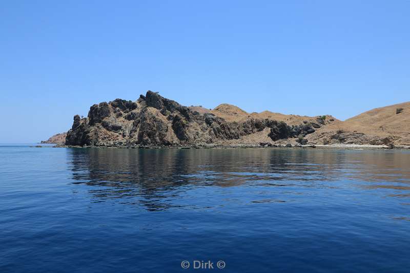 islands flores komodo