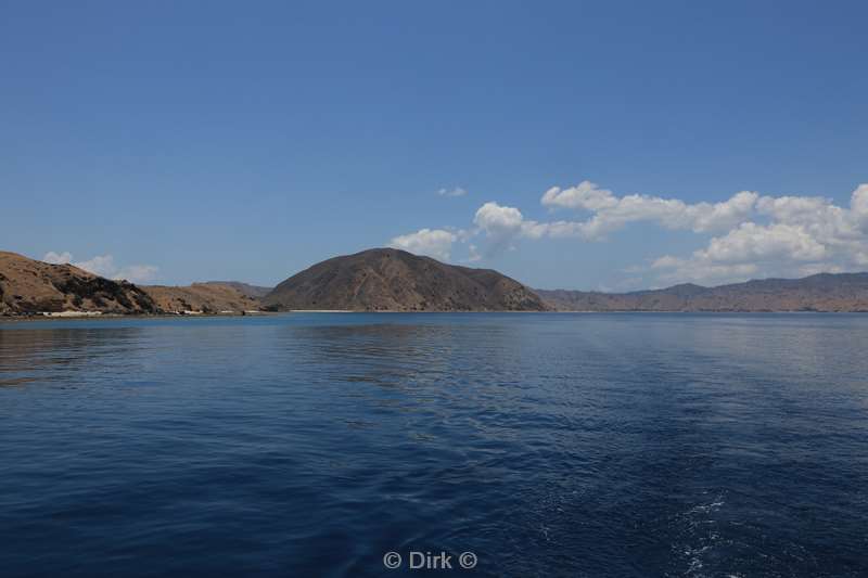 islands flores komodo