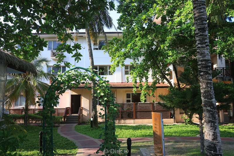 malediven male atoll hotel 