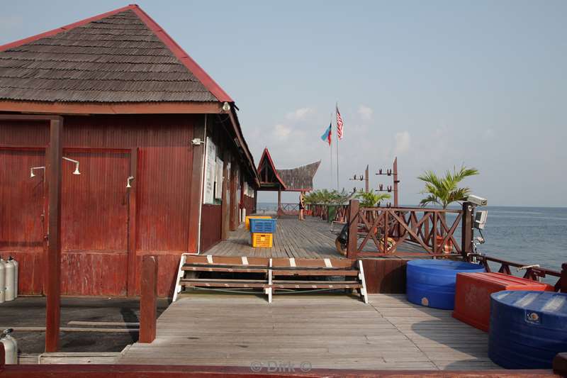 malaysia mabul island pier