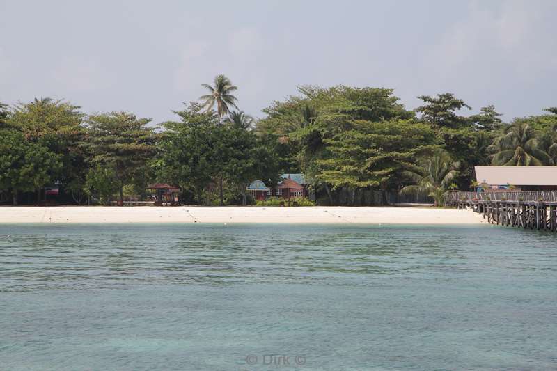 malaysia mabul island pier