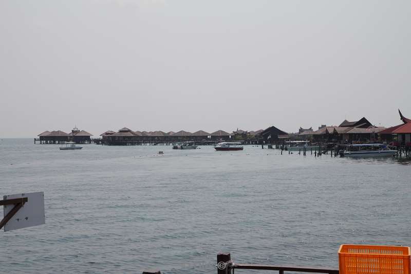 malaysia mabul island pier