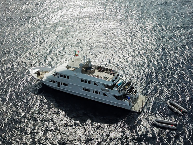schip nautilus belle amie