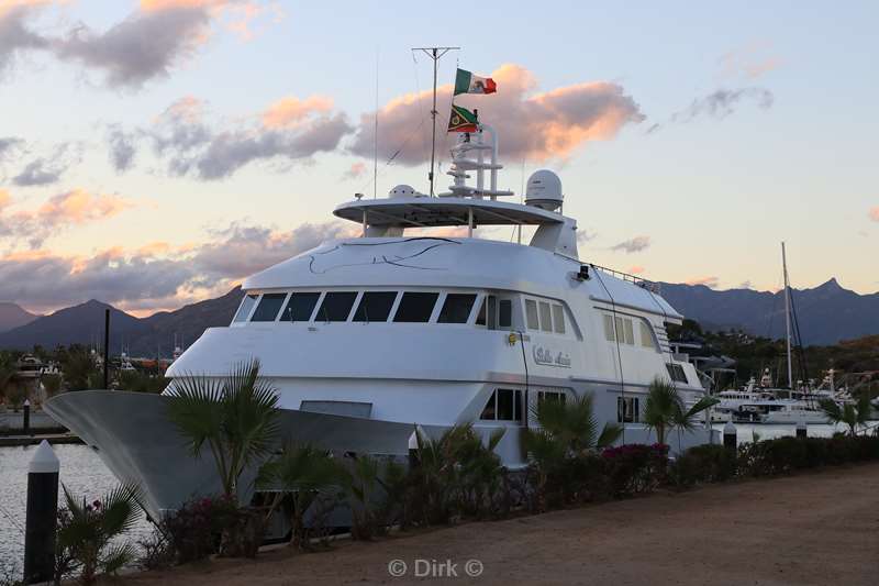 ship nautilus belle amie