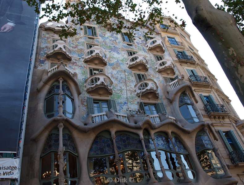 citytrip barcelona spain casa batllo gaudi