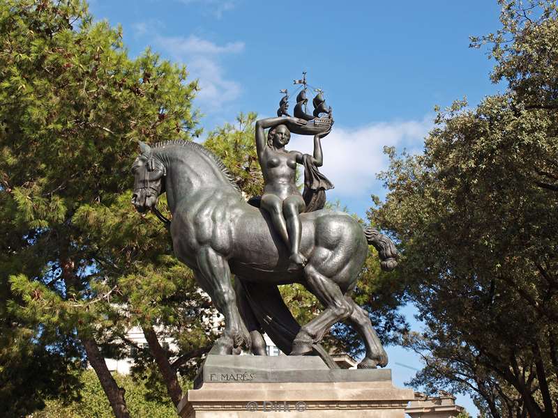 citytrip barcelona spain placa de catalunya