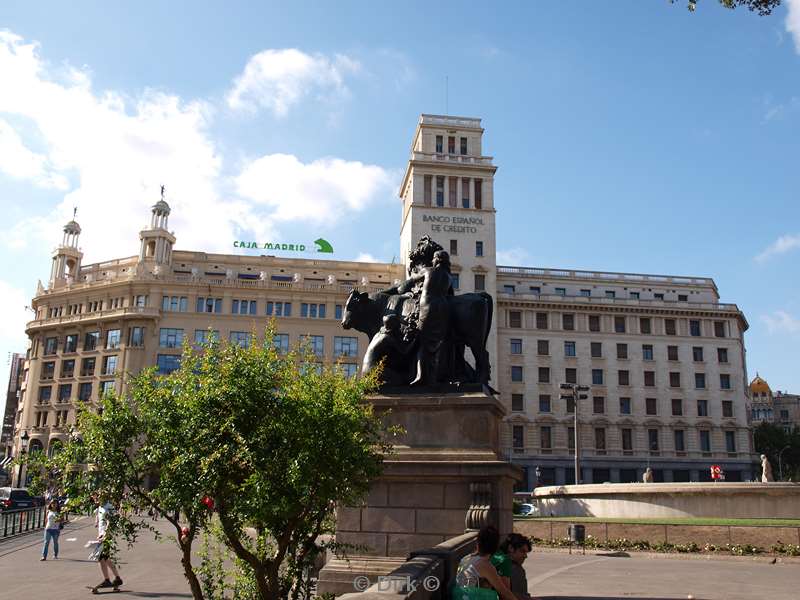 citytrip barcelona spain placa de catalunya