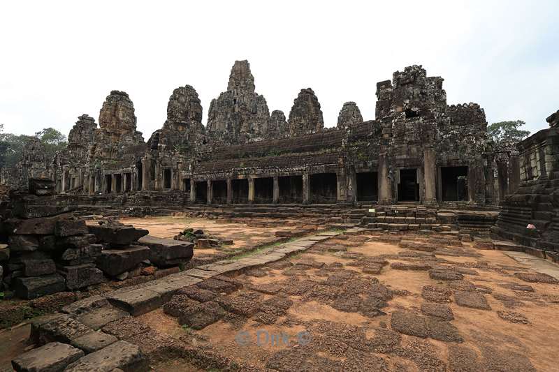 cambodia siem reap bayon tempel