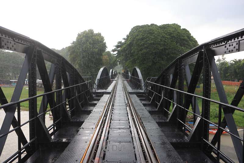 thailand bridge river kwai