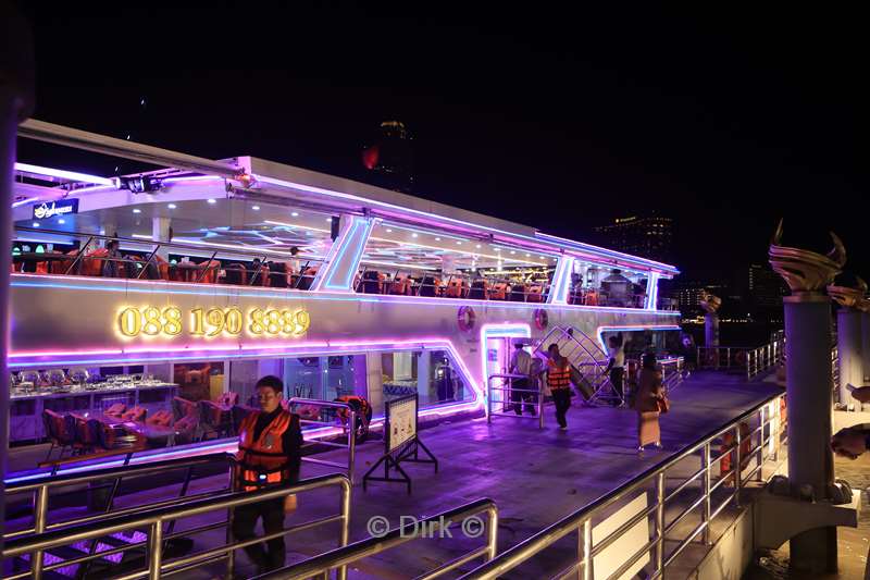thailand bangkok cruiseboot smile riverside