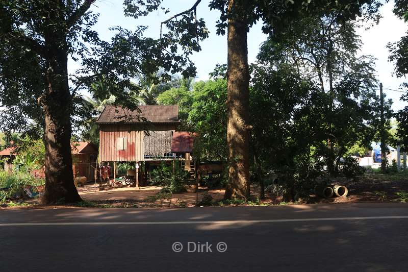 cambodia paalwoningendorp kampong phluk tonle sap meer