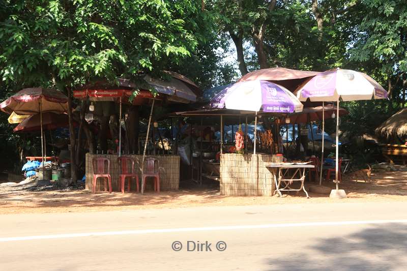 cambodia paalwoningendorp kampong phluk tonle sap meer
