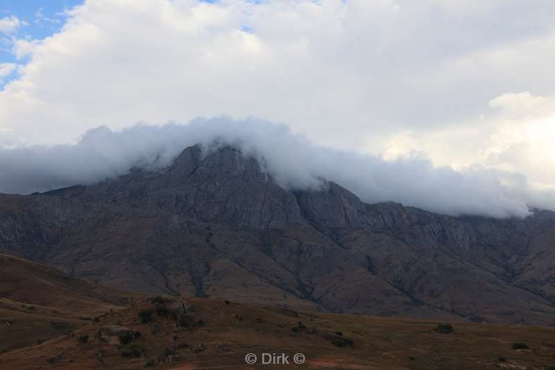 madagaskar tsaranoro valley