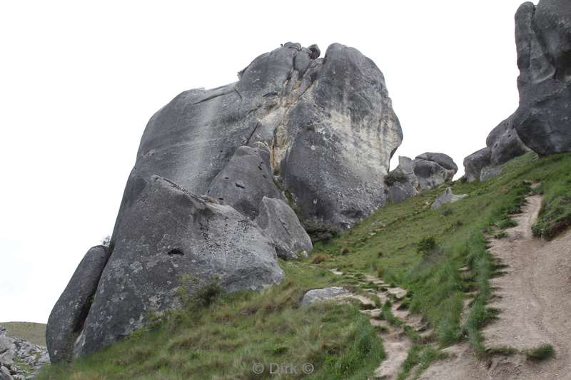 nieuw-zeeland cave stream castle hill