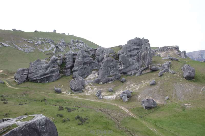 nieuw-zeeland cave stream castle hill