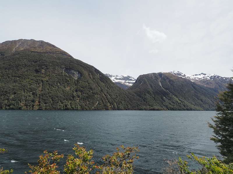 nieuw-zeeland route milford sound fjord