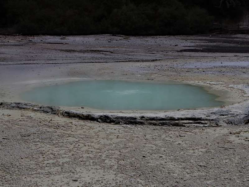 nieuw-zeeland geothermisch park wai-o-tapu