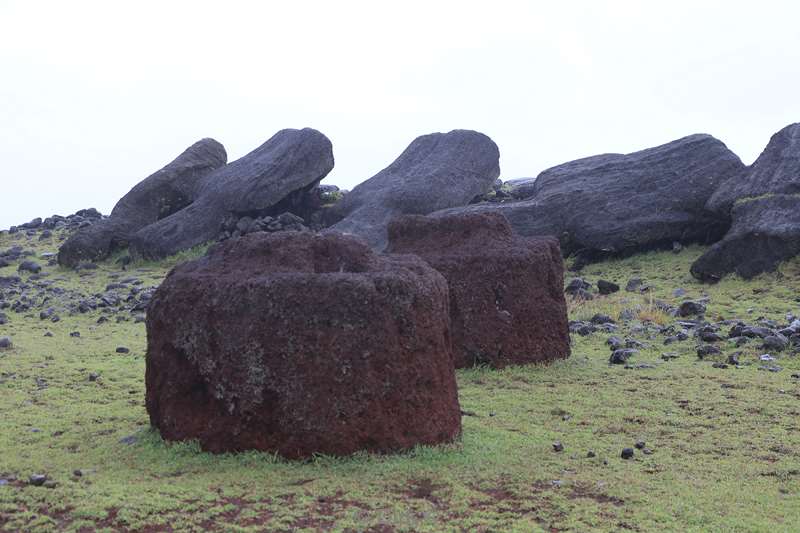 paaseiland moai beelden akahanga