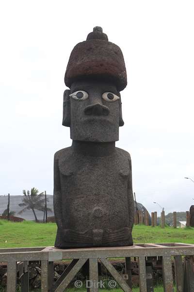 paaseiland moai beelden hanga roa