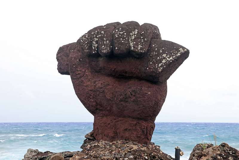 paaseiland moai beelden hanga roa