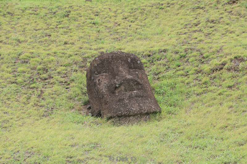 paaseiland moai beelden Rano Raraku