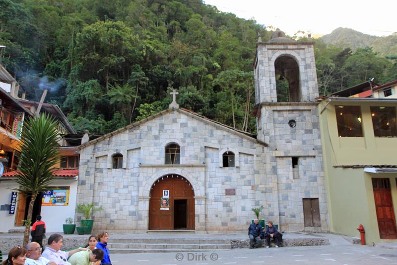 aguas calientes peru