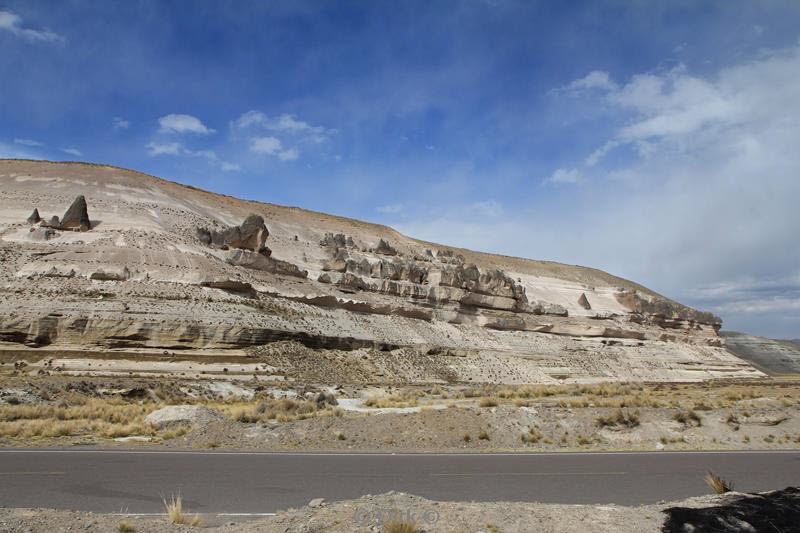 cruz del condor peru