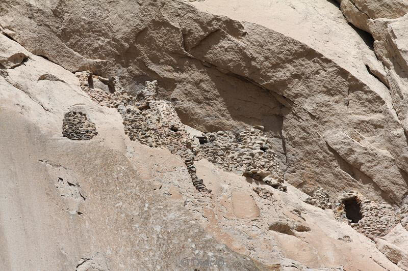 cruz del condor peru