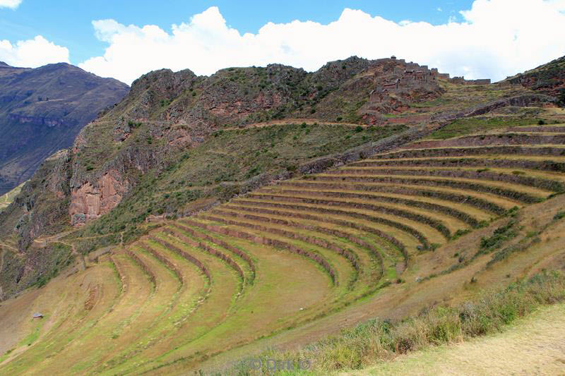 sacred valley peru