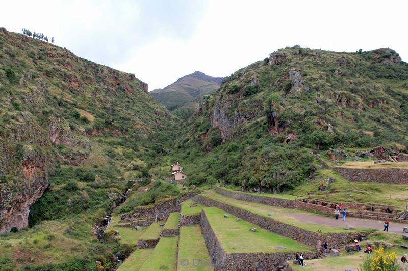 sacred valley peru