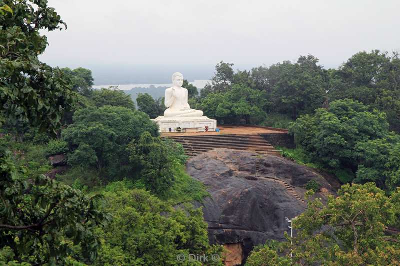 sri lanka buddha