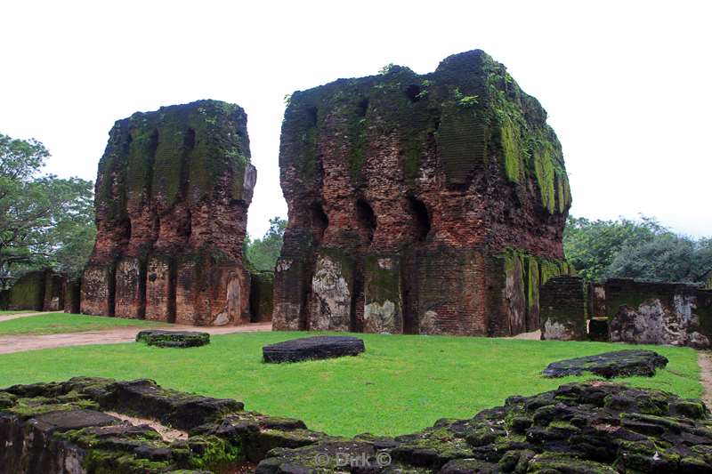 sri lanka boeddhistische tempels in polonnaruwa 